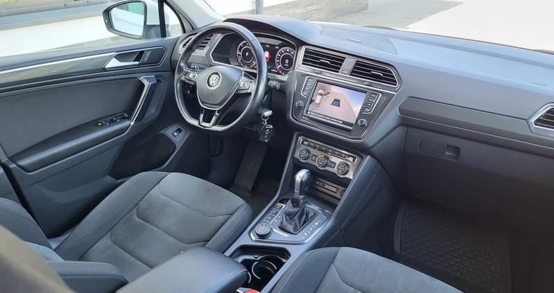 Volkswagen Tiguan cena 92900 przebieg: 191594, rok produkcji 2017 z Kluczbork małe 326